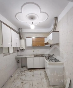 فروش طبقه اول مستقل ۸۲ متری تک سقف