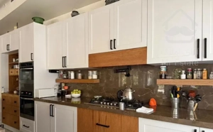 ۱۰۰۰ متر زمین+۷۰۰ متر ویلای تریبلکس