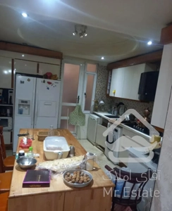 ۱۰۲متر آپارتمان واقع دردرکه