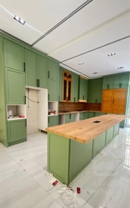 اجاره ۳۰۰ متر درکه/کلید نخورده/۲ پارکینگ