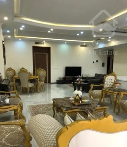 رهن و اجاره آپارتمان ۱۶۰ متری سه خواب در کامرانیه