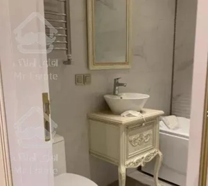 115متر آپارتمان/ نوساز کلید نخورده/نیاوران