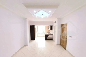 ۶۶متر/دو خواب/خوش نقشه/غرق نور/سند تکبرگ