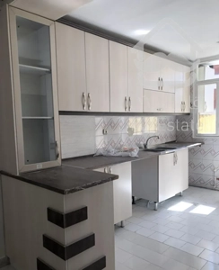 ۷۴ متر ۱ خوابه با پارکینگ / بالکن /انباری