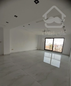 واحد ۱۲۰ متری/ طالقانی/طبقه چهارم