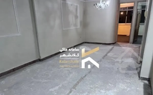 فروش واحد ۸۰متری / لاله / ساختمان سنگی