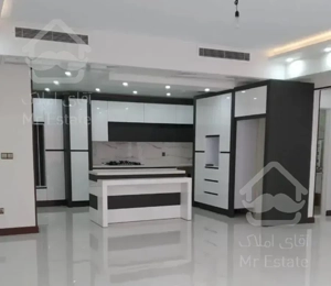 ۹۳ متر دو خواب کلید نخورده نوساز سند دار