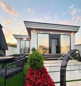 فروش ویلا هوشمند با استخر و جکوزی /سند تکبرگ