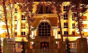 221متر آپارتمان فازیک ورودی از بلوار 50% معاوضه