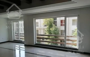 200 متر مدرن بن بست دنج در زعفرانیه