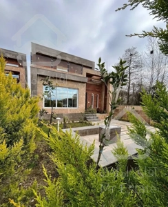 نیم پیلوت رووف دار۲۷۰زمین+شهرک لوتوس+سنددار