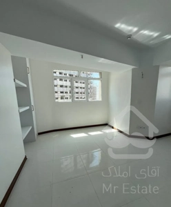 ۱۲۲ متر/شهرک چیتگر/بلوار ‌پژوهش/برج مجلل G