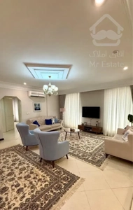 ۹۵متر بازسازی شده جنوبی ، دارای پارکینگ/ عدل (آس)