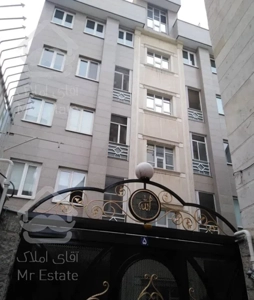 قلهک خاقانی ۱۷۵ متر سه خوابه رو به افتاب