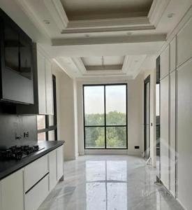 ۲۰۰متر/تکواحدی/کلیدنخورده/پاسداران بوستان