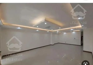 اپارتمان۱۳۳متر ، تک واحدی ،۳سال‌ساخت
