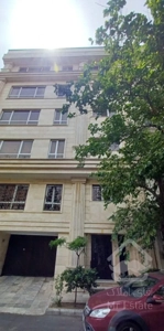 نیاوران  تجریش ۱۸۶ متر ۳خواب (( تکواحدی ))