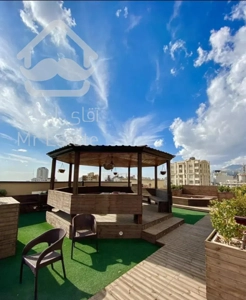 ۲۷۰متر/سه اتاق خواب/سالن بزرگ و نورگیر