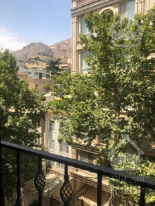 خرید آپارتمان ۱۹۰ متر سه خواب نیاوران