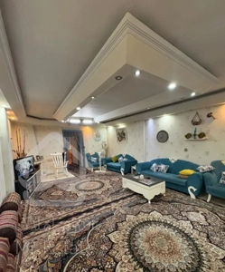 فروش آپارتمان تمیز مشاهیر