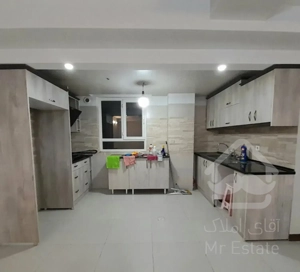 ۸۴متر  ۴ ساله  طبقه چهارم  فول امکانات  طلا