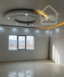 ۸۲متری بر خیابان اصلی/پرند/تهران