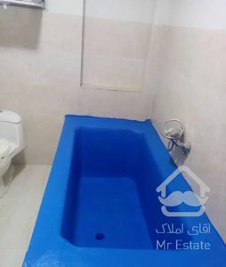 عایق کاری استخرو سرویسهای بهداشتی