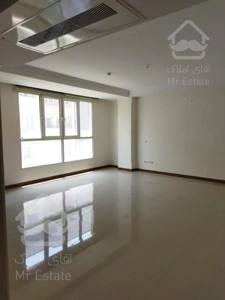 رهن آپارتمان  ۱۰۶ متری دو خواب خوش نقشه نورگیر