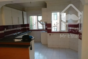 آپارتمان دوخواب چهارباغ شرقی