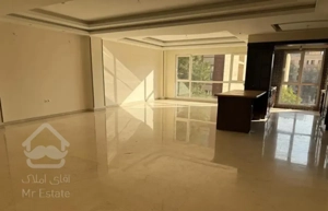 ۲۳۰ متر دروس  ۳ خواب پاگرد مجزا و دو پارکینگ باکس