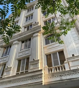 فرشته ۱۶۰ متر ٪ حتی مجرد ٪