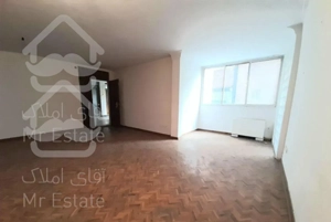 آپارتمان ۱۰۶ متر دو خوابه ولیعصر گاندی