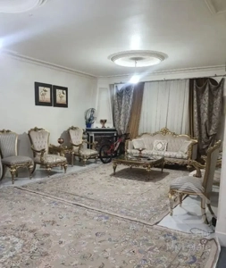 آپارتمان دوخوابه جنوبی در خیابان ولایت