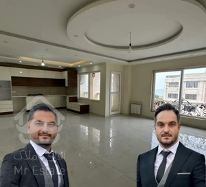 آپارتمان ۱۳۰ متری دید دریا بر یک ( مرزبان پور )