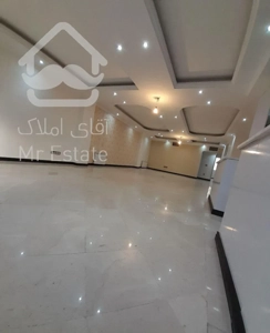 سه خوابه ۱۸۵ متر خوش نقشه و بی نقص