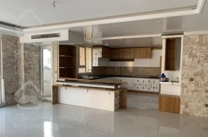 300متر اپارتمان مسکونی نوساز،قائم  مقام،سنایی