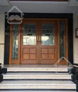 ۱۵۰ متر سه خواب ولیعصر جردن(دو پارکینگ)