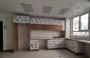 ۶۷متر دو خواب ، فول امکانات ، سالن پرده خور