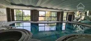 ٣۴٠ متری نیاوران