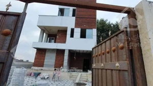 خرید ویلا تریبلکس / ویوی ابدی به دریاچه