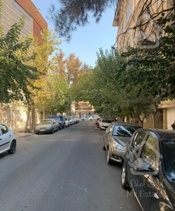 اپارتمان ۸۰ متری فردوس شرق