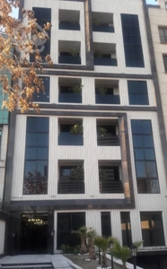 فروش آپارتمان ۱۸۰ متری ۳ خوابه در ونک