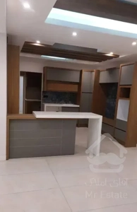 آپارتمان نوساز ۲۱۲ متری با ویو دریا قابل تهاتر