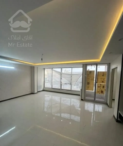 آپارتمان۱۲۰ متری/۳خواب/دوکله مشتاق خیابان جی شیر