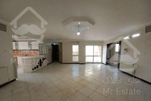 ۳خوابه پلاک دوم خیابان باهنرمناسب مسکونی ودفترکار