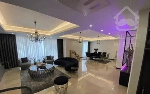 آپارتمان ۱۷۷ متری نوساز تکواحدی با ۲ پارکینگ