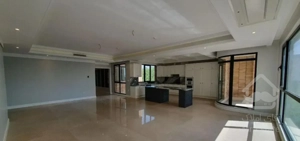 ۱۹۵ متر ۳ خوابه با ۳ پارکینگ سندی