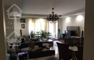 آپارتمان ۱۰۰ متری دو خواب