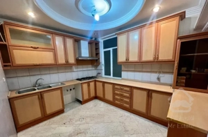 آپارتمان ۱۱۰ متر ۲ خواب رو به آفتاب هروی