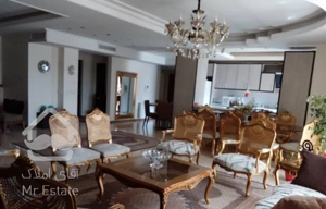 سعادت آباد صرافهای شمالی ۱۸۰متر ۳تا پارکینگ